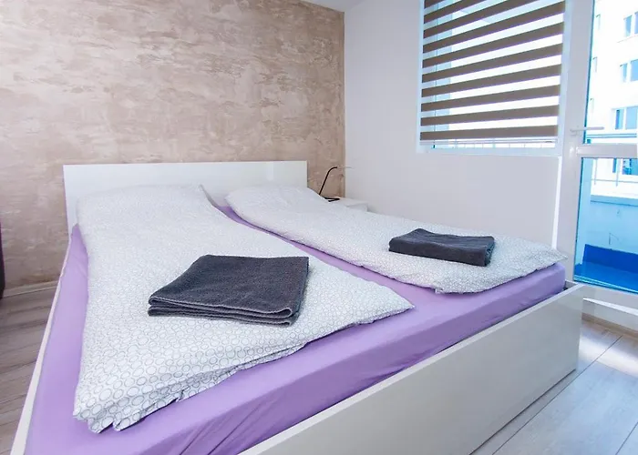 Savana Place & Private Parking アパート ソフィア